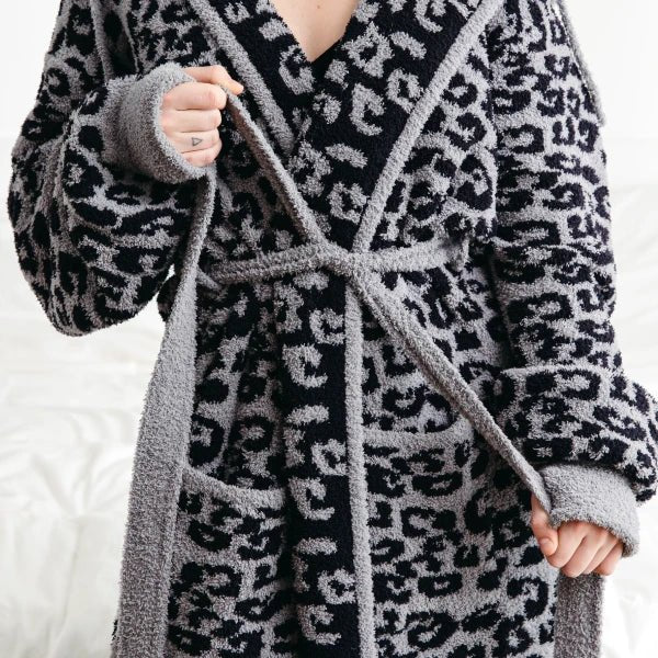 Premier Plush™ Robe - Image 3