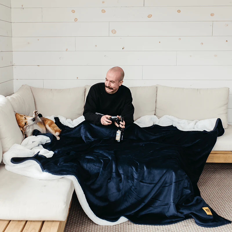 Sherpa Stretch™ Blanket - Image 13