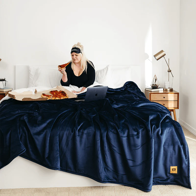Sherpa Stretch™ Blanket - Image 15