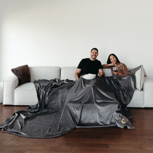 Original Stretch™ Blanket - Image 7