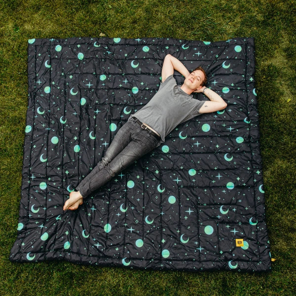 XL Outdoorsy™ Blanket - Image 36