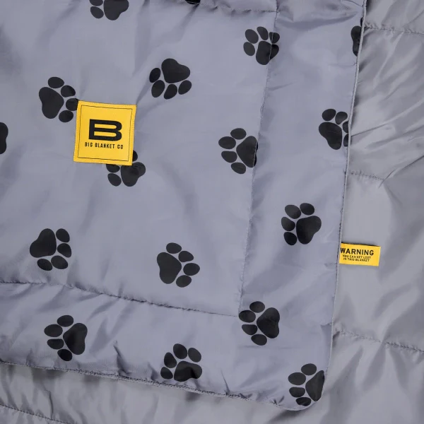 XL Outdoorsy™ Blanket - Image 39